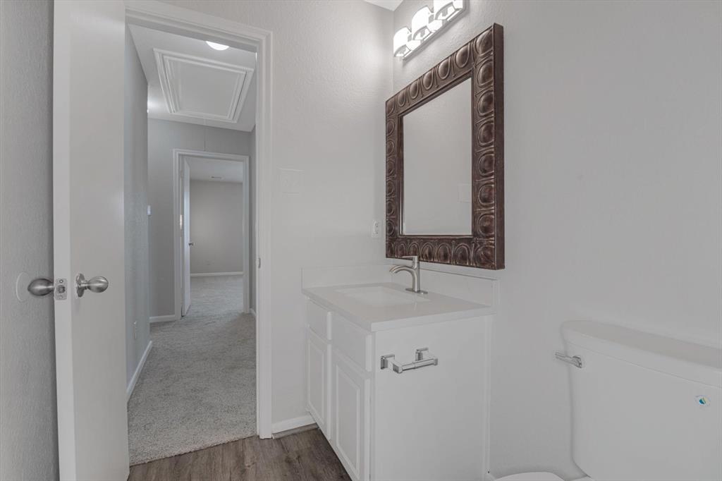 8111 Sanders Forest Court, Humble, Texas image 31