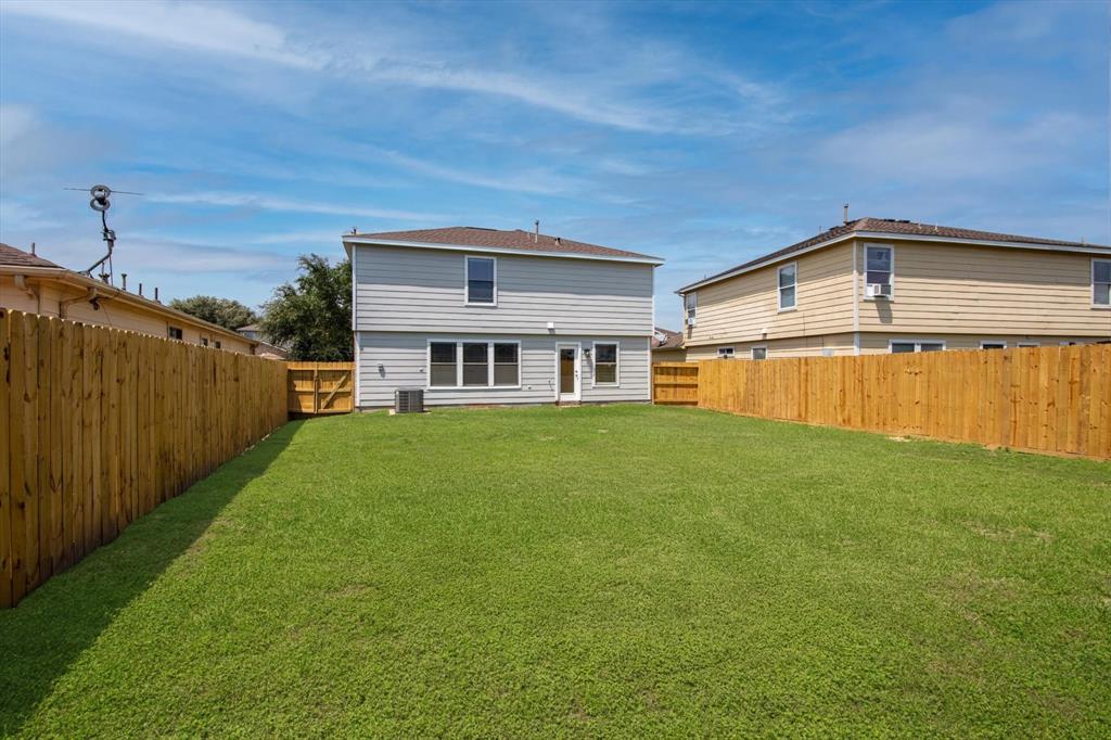 8111 Sanders Forest Court, Humble, Texas image 35