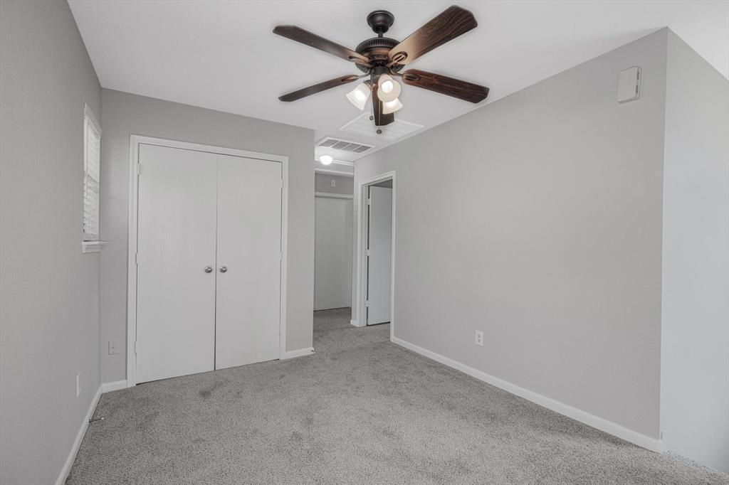 8111 Sanders Forest Court, Humble, Texas image 19