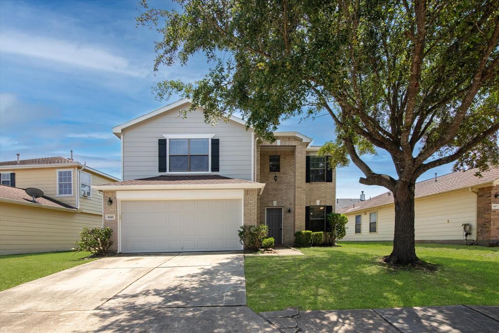 8111 Sanders Forest Court, Humble, Texas image 1