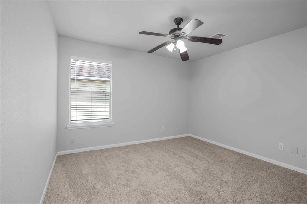 8111 Sanders Forest Court, Humble, Texas image 28