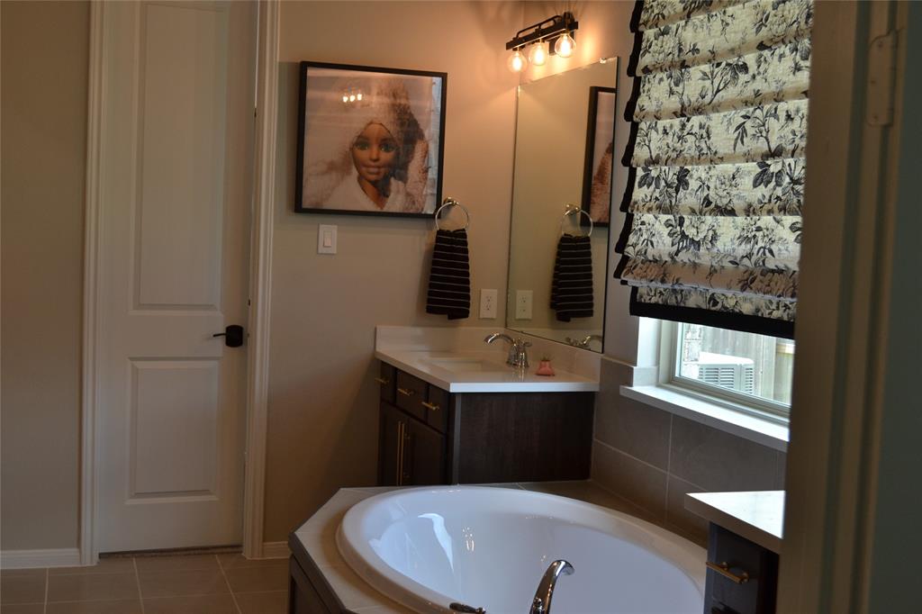 2721 Lakeside Shore Drive, League City, Texas image 23