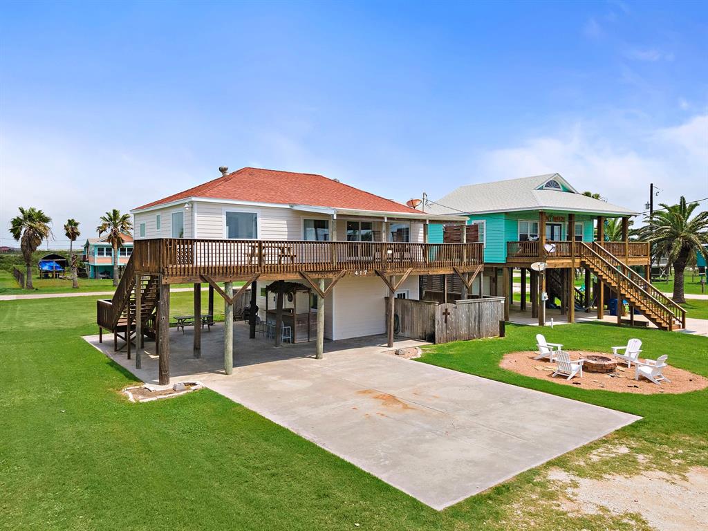 417 Olive Street, Surfside Beach, Texas image 2