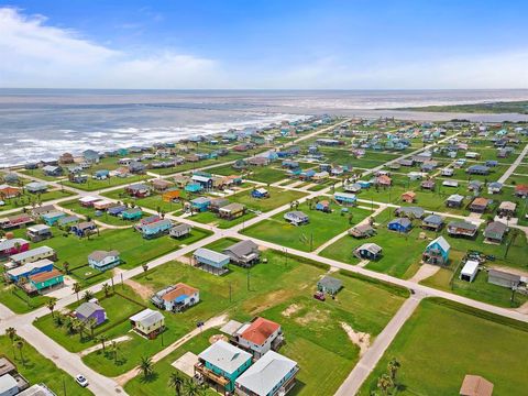 A home in Surfside Beach