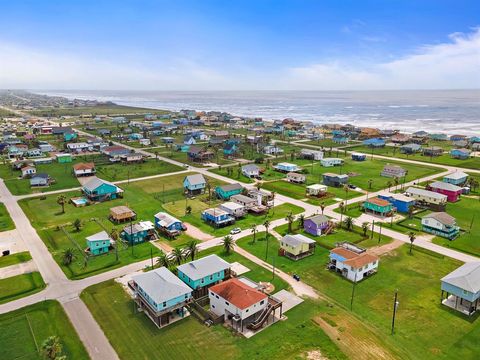 A home in Surfside Beach