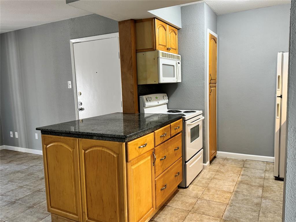 6001 Reims Road #309, Houston, Texas image 7