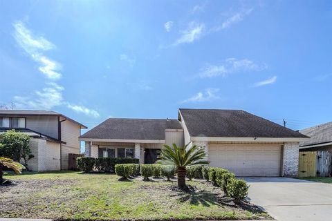 7627 Secretariat Lane Houston TX 77071