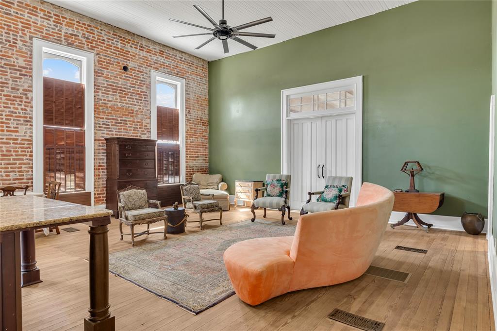 412 N Main Street, Calvert, Texas image 3