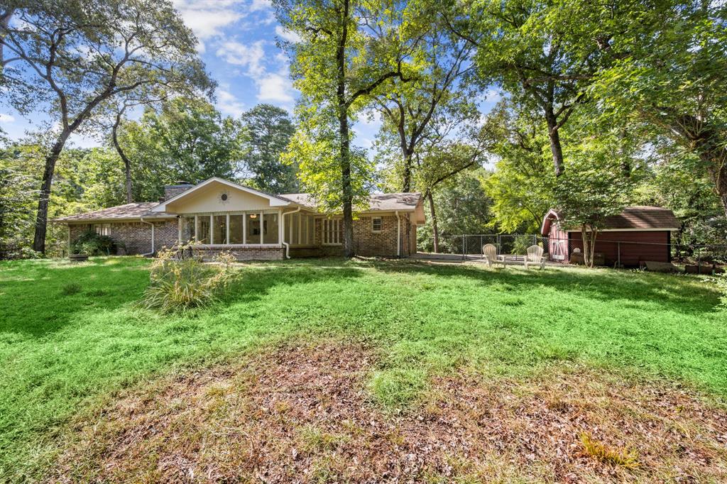 108 Hereford Drive, Conroe, Texas image 15
