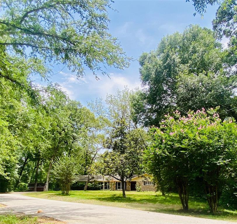 108 Hereford Drive, Conroe, Texas image 1