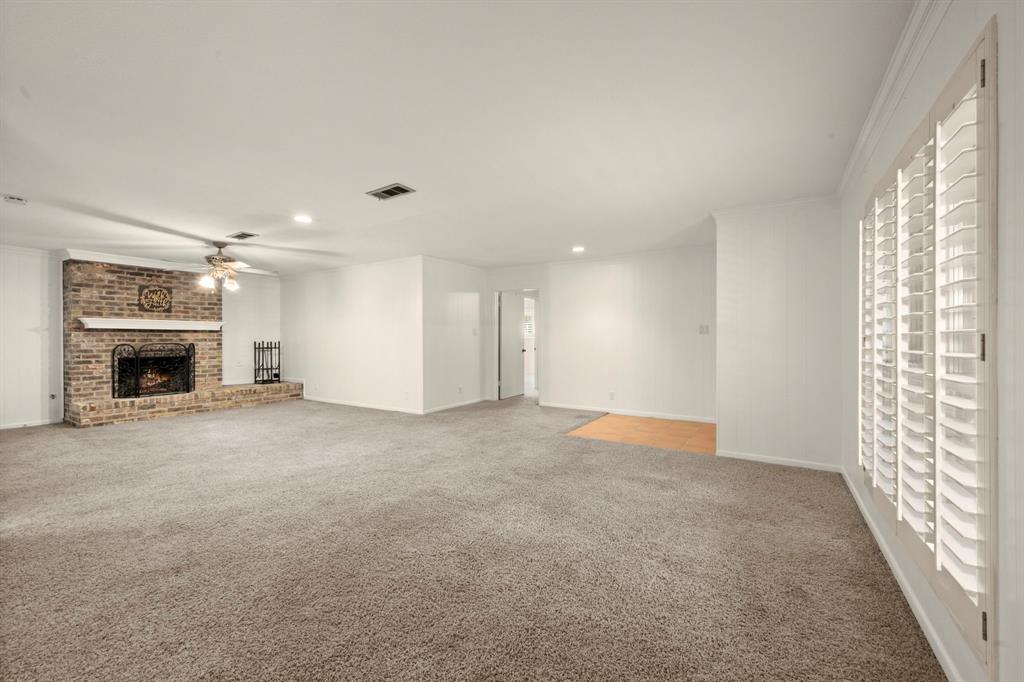 108 Hereford Drive, Conroe, Texas image 25
