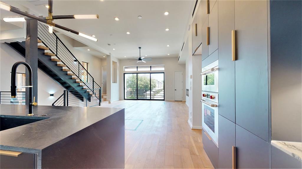 519 Memorial Heights Drive, Houston, Texas image 24