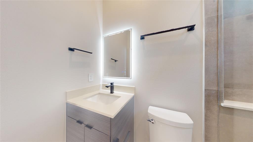519 Memorial Heights Drive, Houston, Texas image 39