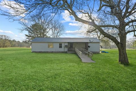 Photo of 2163 County Road 6026, Dayton, TX 77535 (MLS # 25913755)