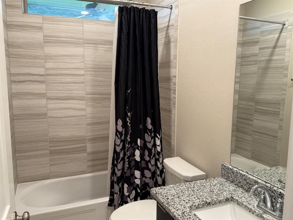 7623 Green Bulrush Way, Katy, Texas image 18