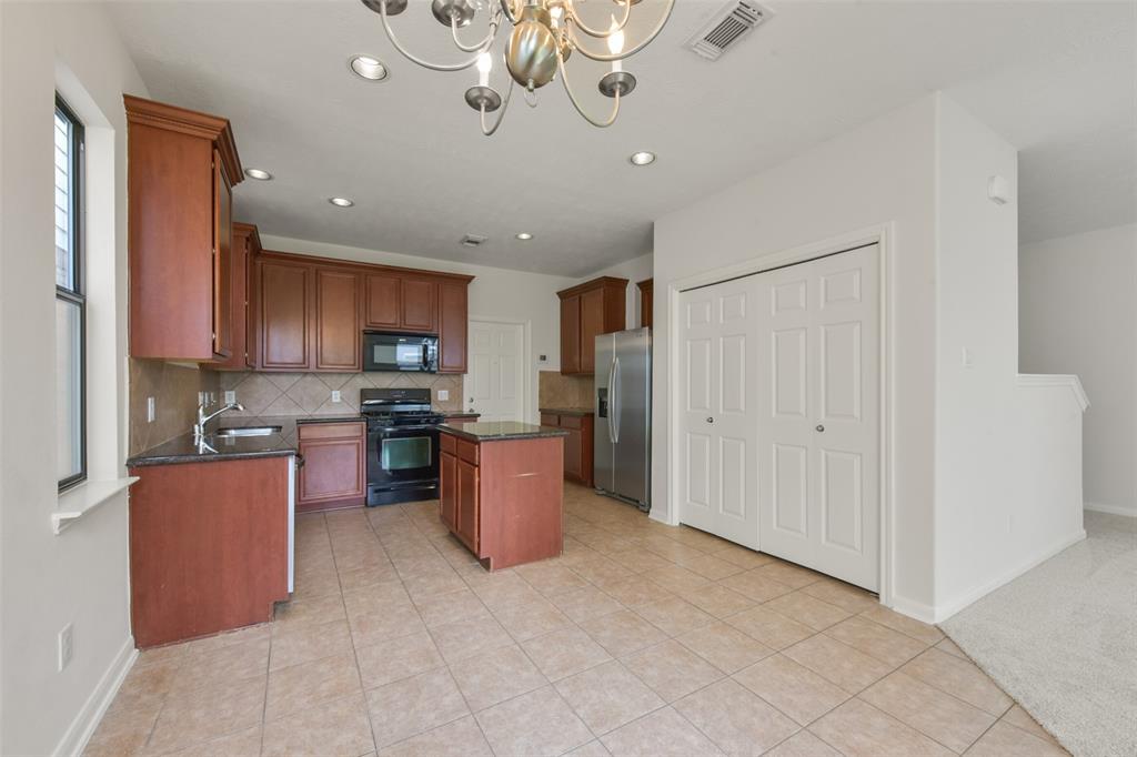29719 Buffalo Canyon Drive, Spring, Texas image 9