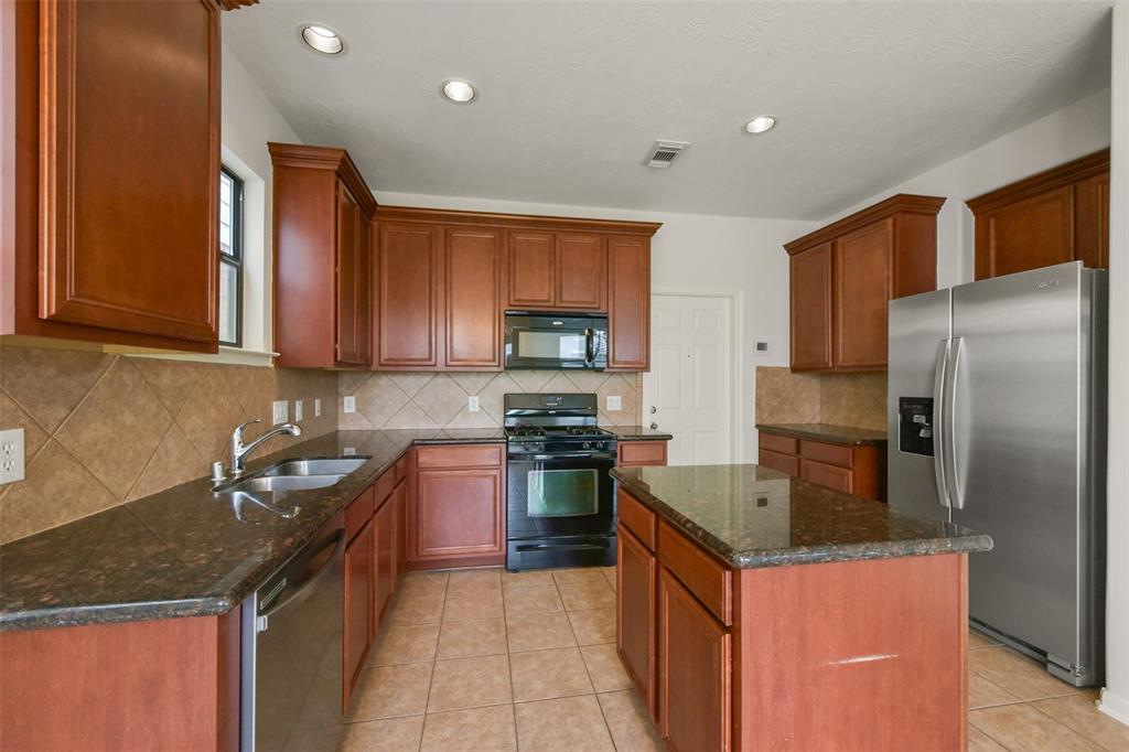 29719 Buffalo Canyon Drive, Spring, Texas image 6