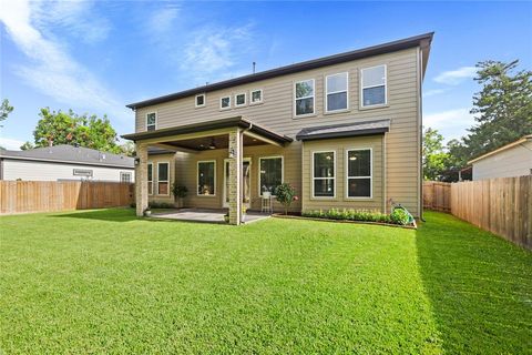 A home in Rosenberg