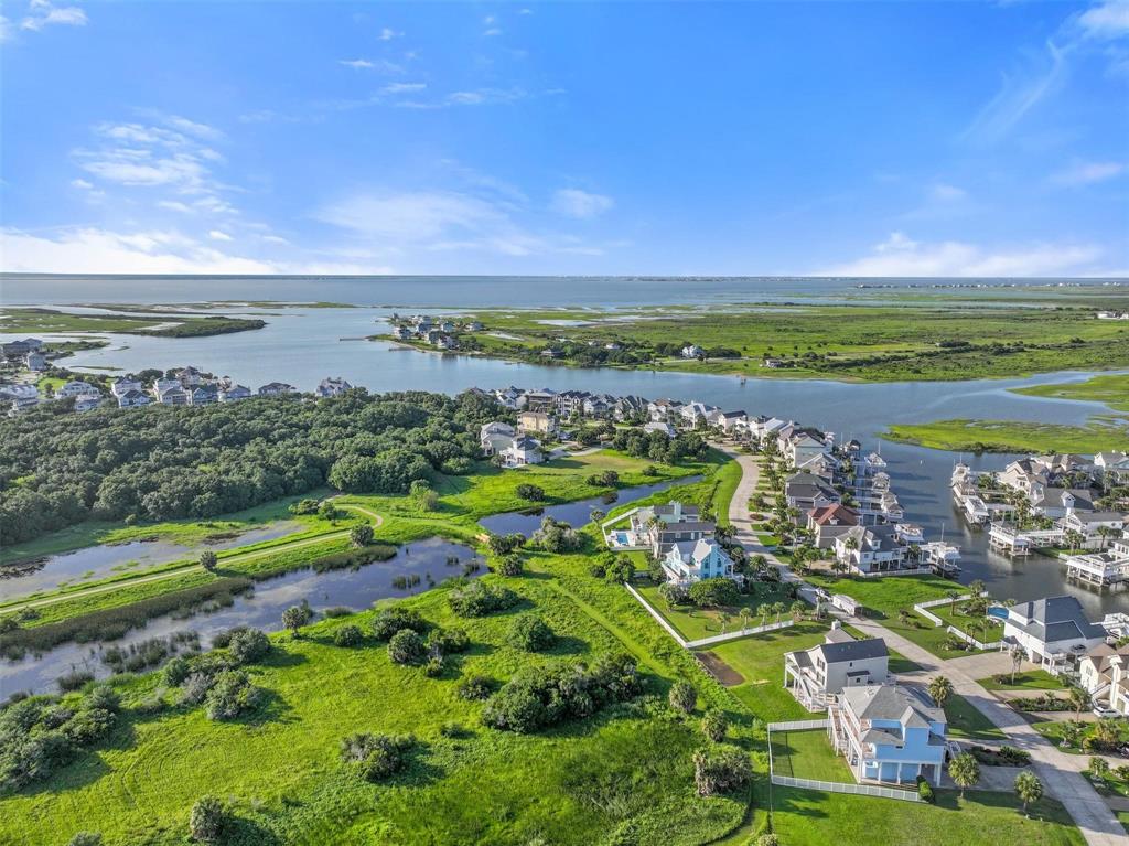 13338 Binnacle Way, Galveston, Texas image 2