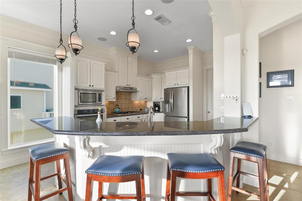 13338 Binnacle Way, Galveston, Texas image 13
