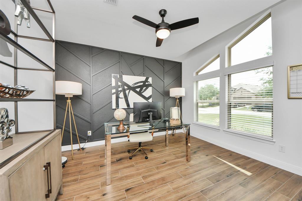 30706 Thicket Court Ct, Fulshear, Texas image 9