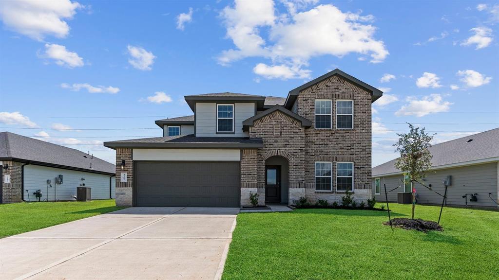 30514 Lighthouse Bluff Lane, Fulshear, Texas image 3