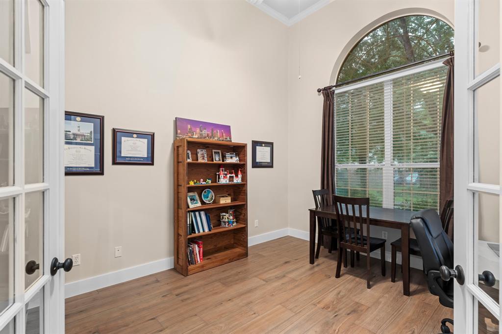 14 Brywood Place, The Woodlands, Texas image 5