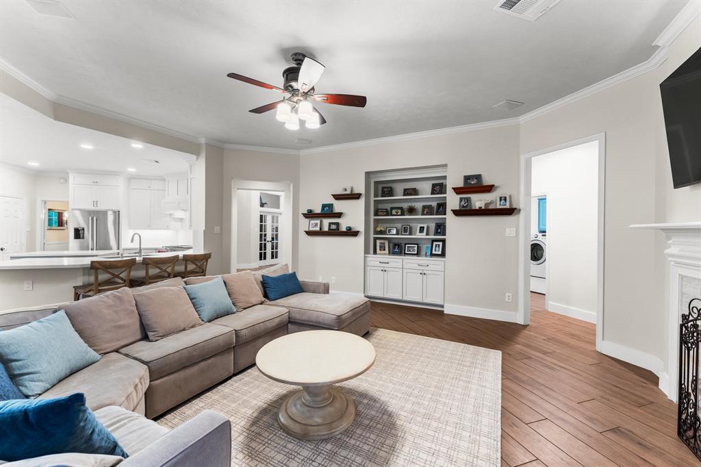 14 Brywood Place, The Woodlands, Texas image 7