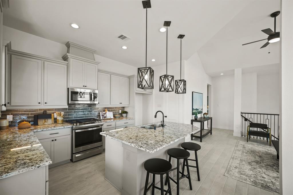 12726 Dog Canyon Trail, Cypress, Texas image 5