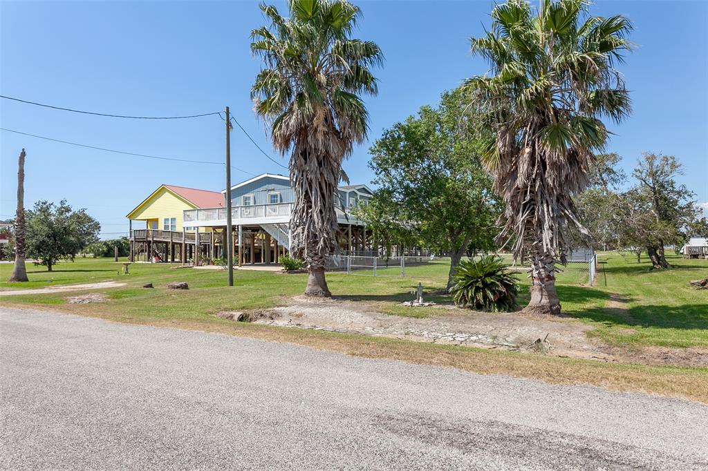 5141 Greenwich Street, Sabine Pass, Texas image 4