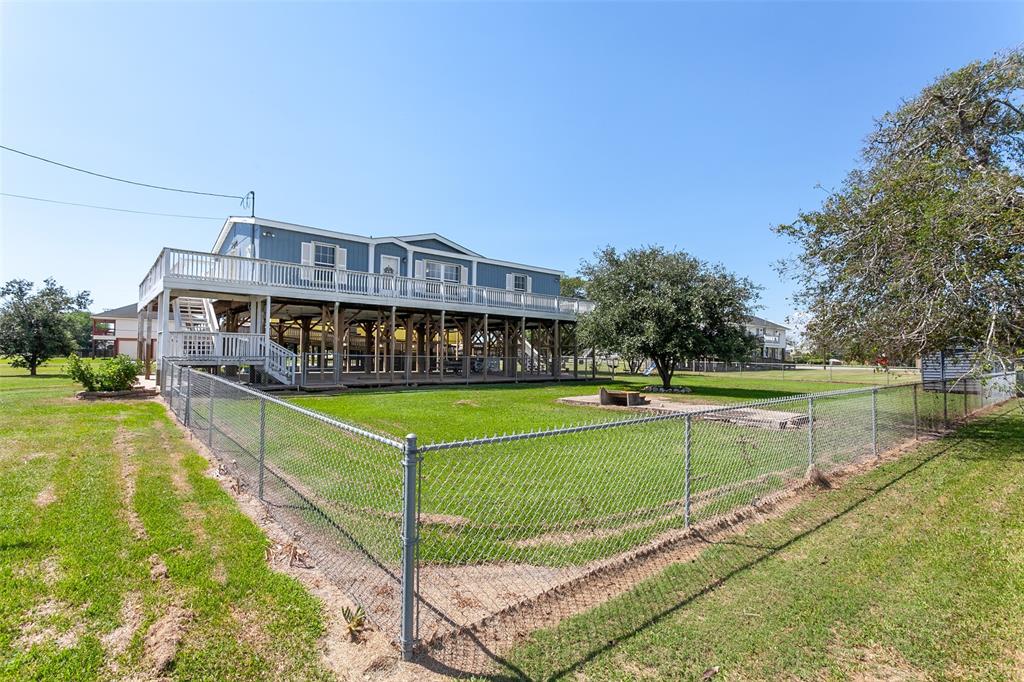 5141 Greenwich Street, Sabine Pass, Texas image 1