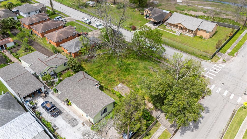 4921 Wipprecht Street, Houston, Texas image 6