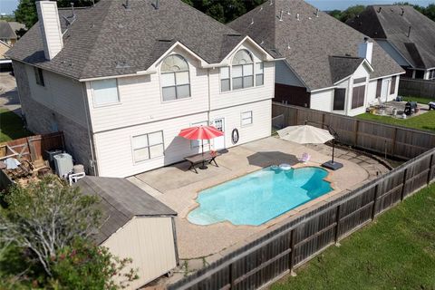 231 Spencer Landing E La Porte TX 77571