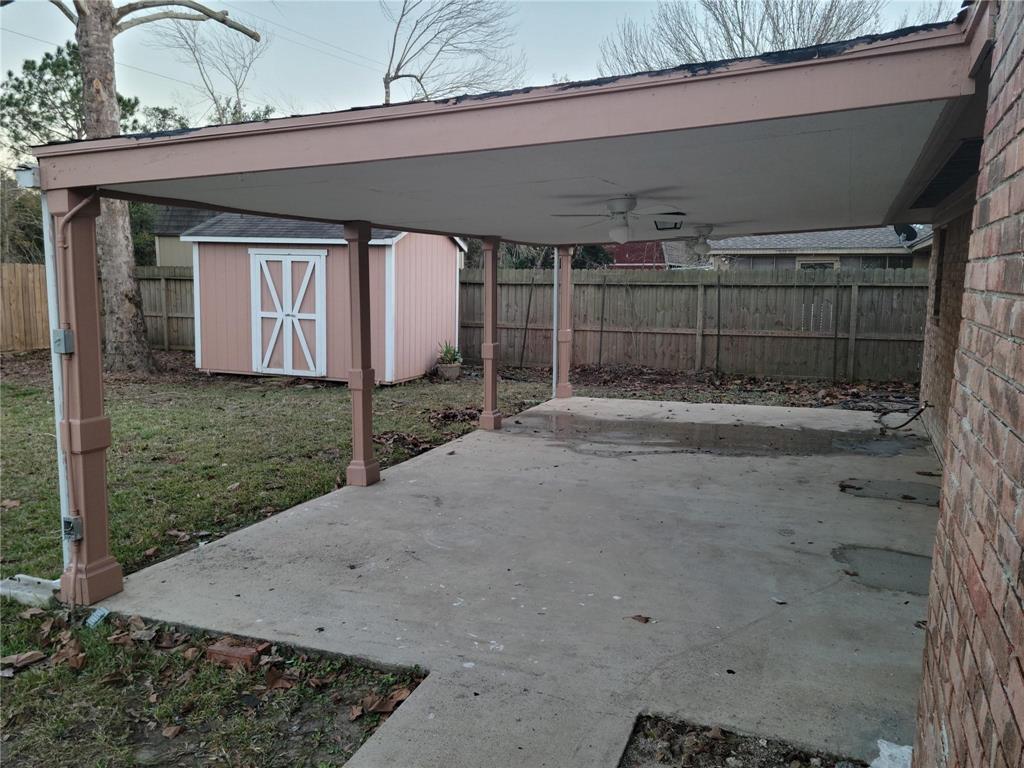 343 Windsor Square, Alvin, Texas image 13