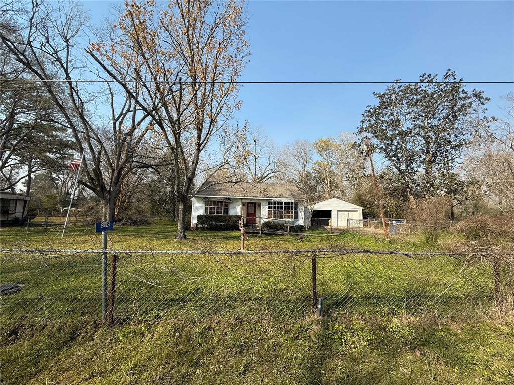 398 County Road 2360, Hardin, Texas image 1