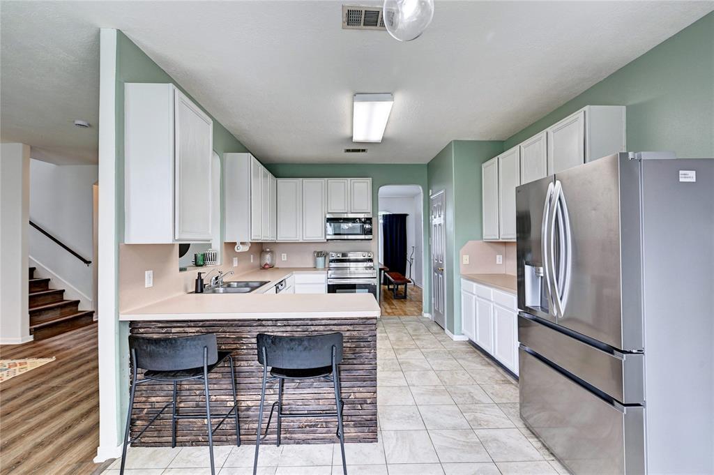 23818 Spring Dane Drive, Spring, Texas image 13