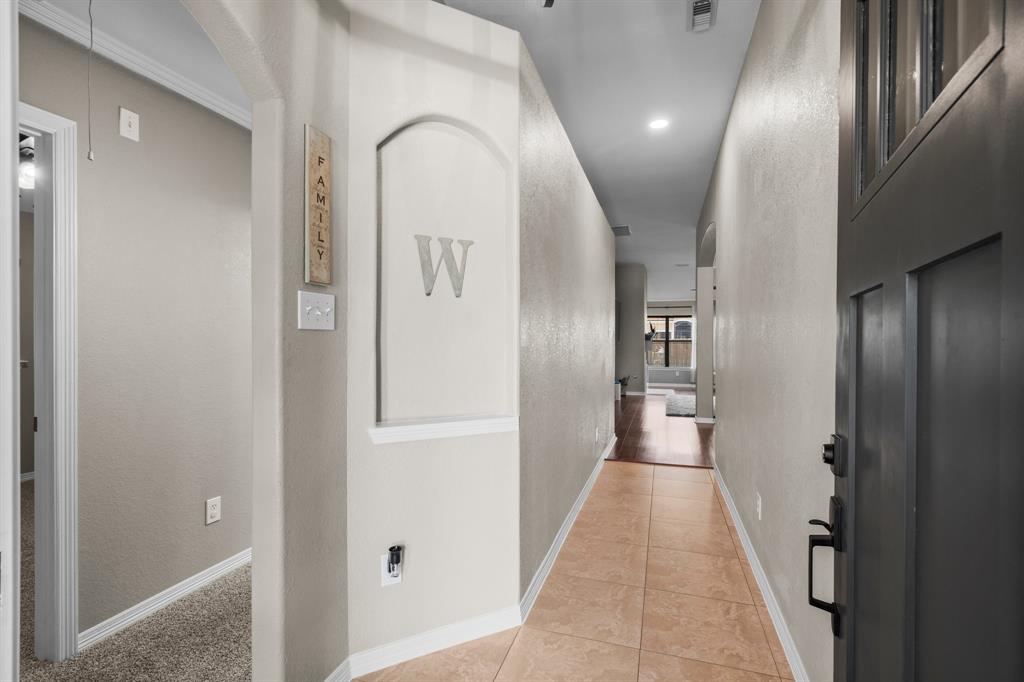 961 Oak Lynn Drive, Conroe, Texas image 2