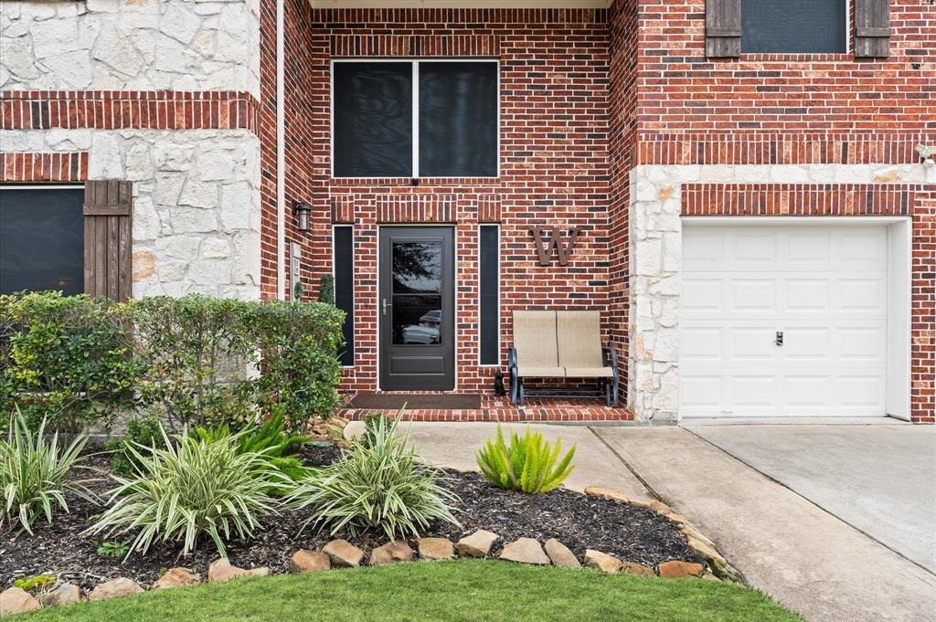 1736 Lake Raven Drive