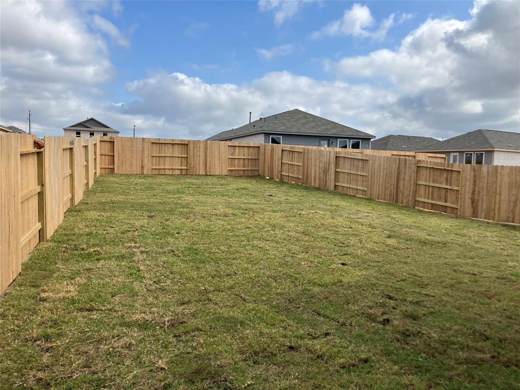 20155 Iron Winds Street, Crosby, Texas image 11