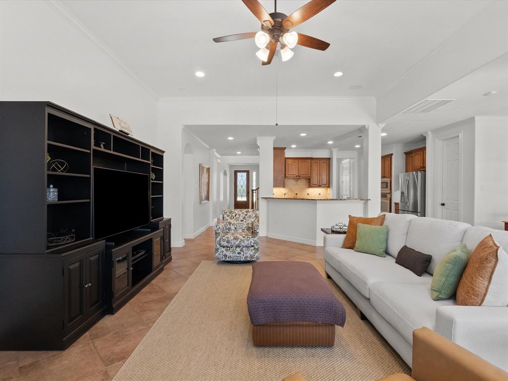 4518 Balearic Island Court, League City, Texas image 11