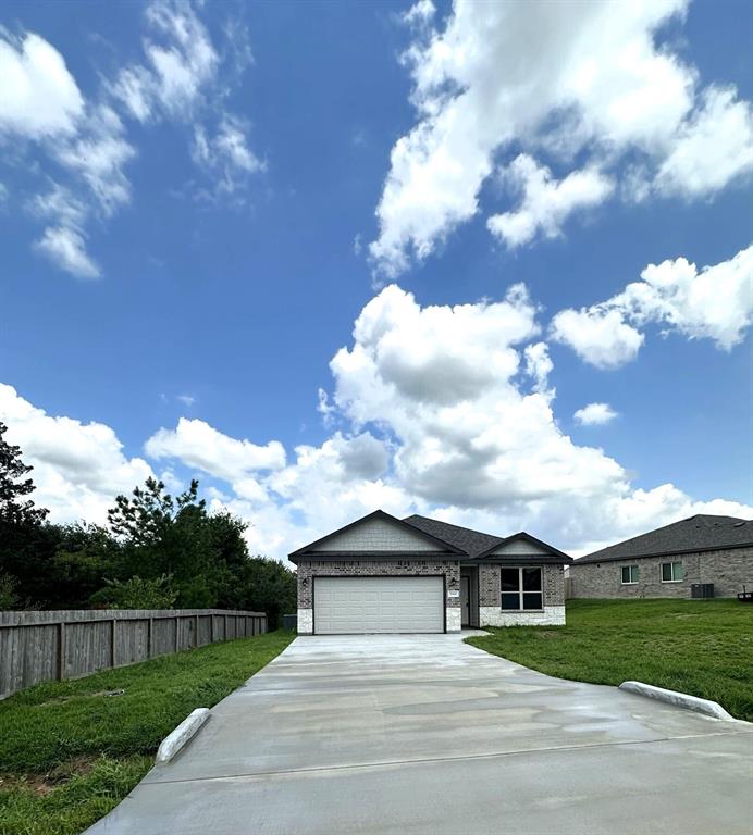 12414 Pecan Drive, Willis, Texas image 1