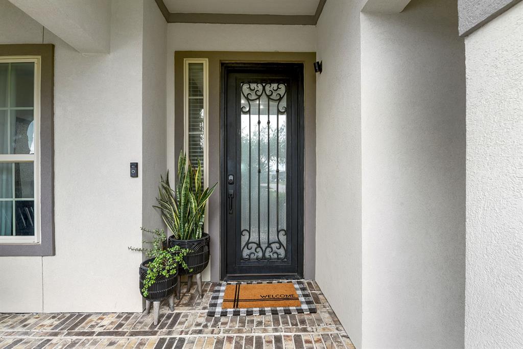 2502 Crossvine Drive, Katy, Texas image 4