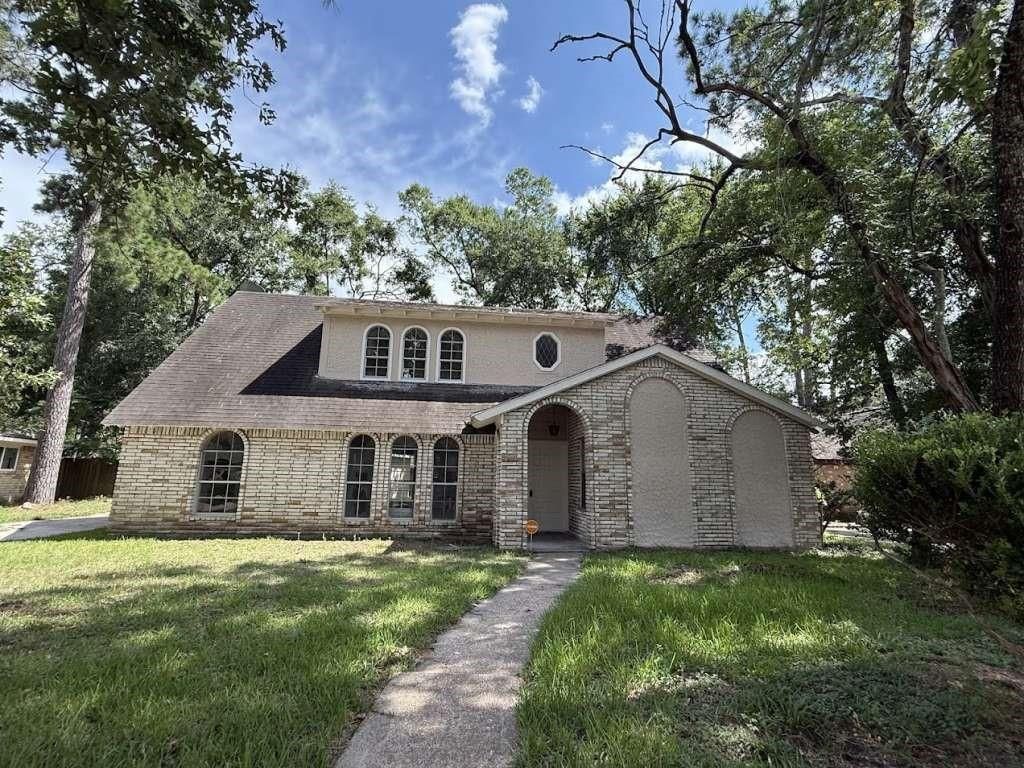 Photo of 2006 Round Spring Drive, Houston, TX 77339 (MLS # 95801776)