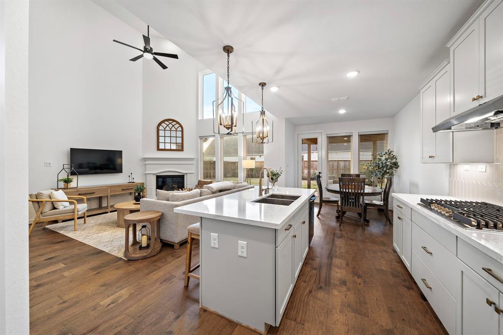 10638 Kingston Spring Drive, Missouri City, Texas image 12