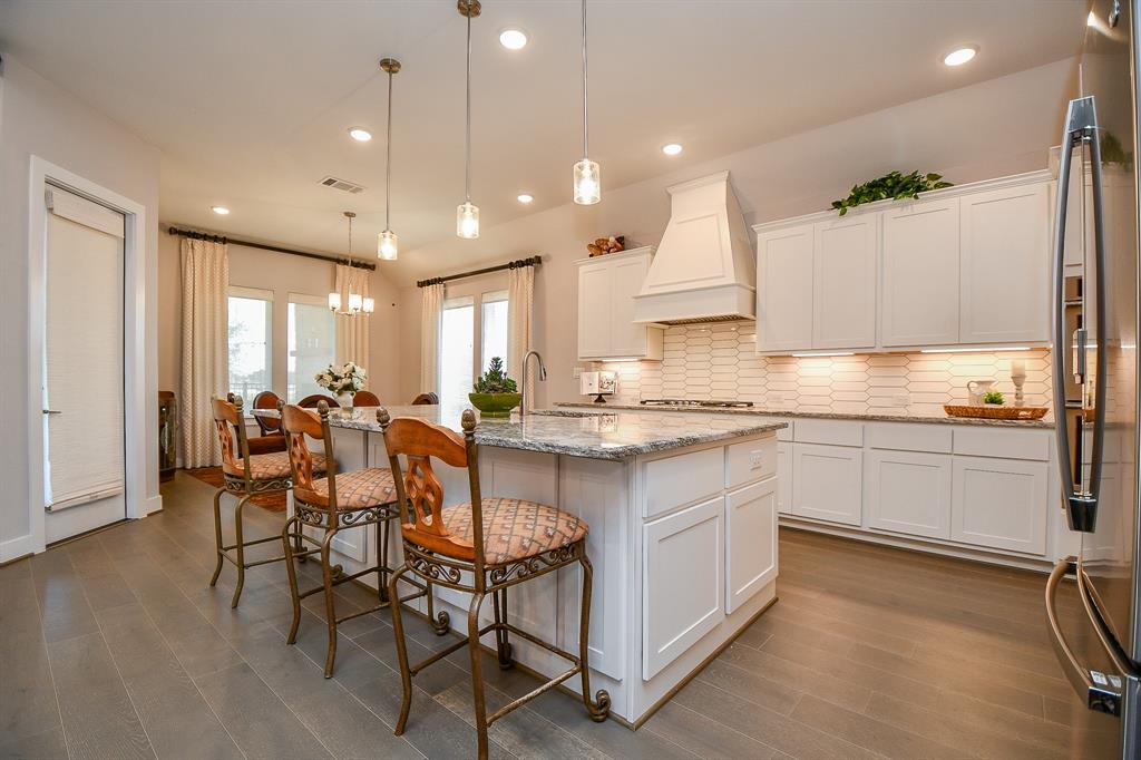9402 Cherry Pine Court, Cypress, Texas image 12