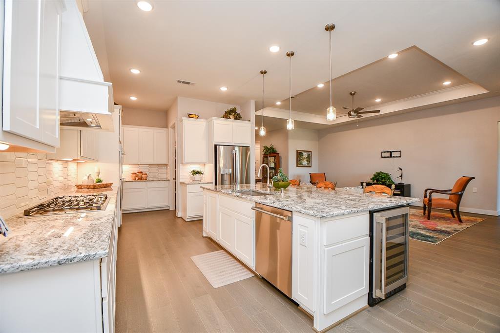 9402 Cherry Pine Court, Cypress, Texas image 14