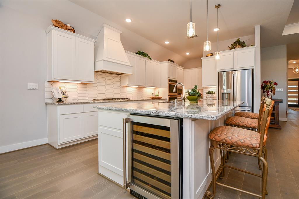 9402 Cherry Pine Court, Cypress, Texas image 17