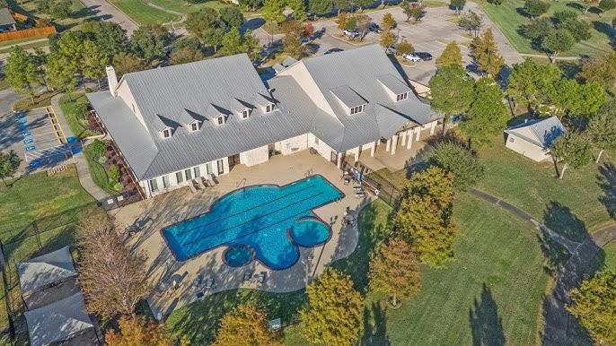 9402 Cherry Pine Court, Cypress, Texas image 46