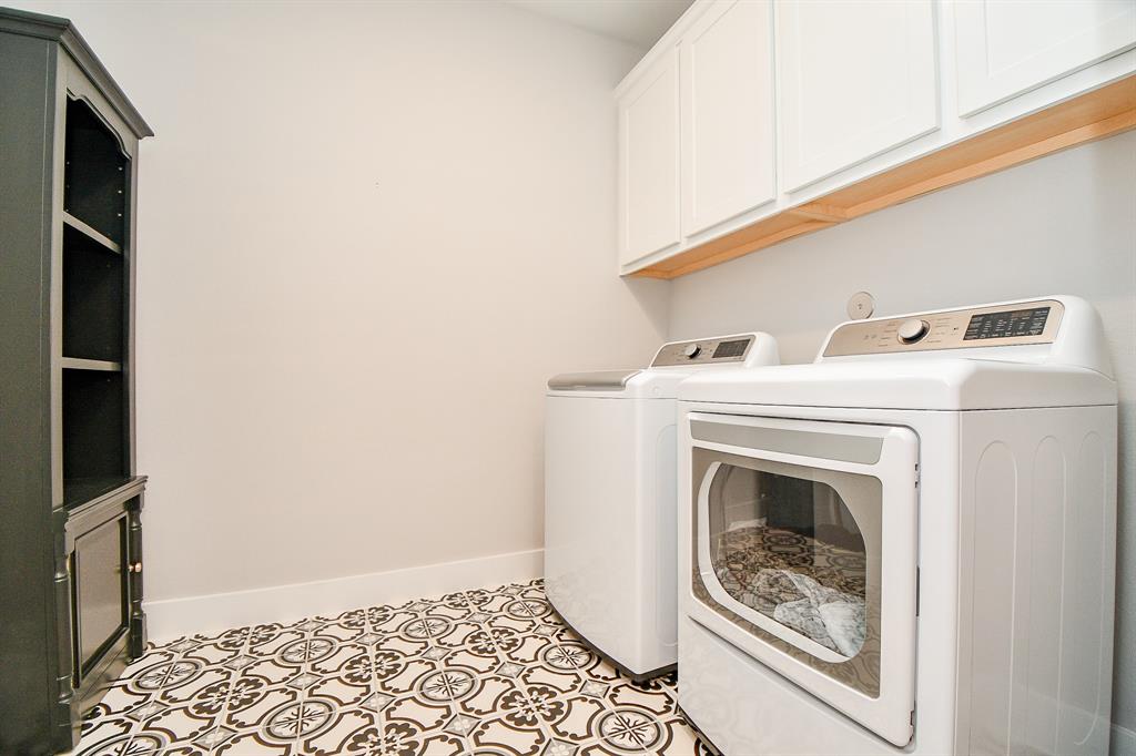 9402 Cherry Pine Court, Cypress, Texas image 34
