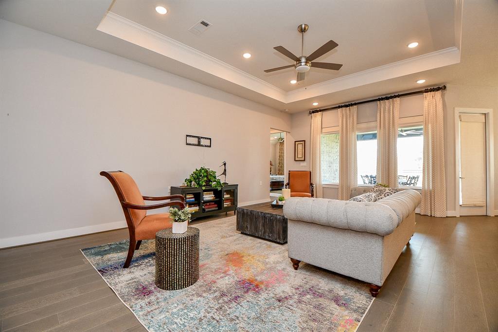 9402 Cherry Pine Court, Cypress, Texas image 9